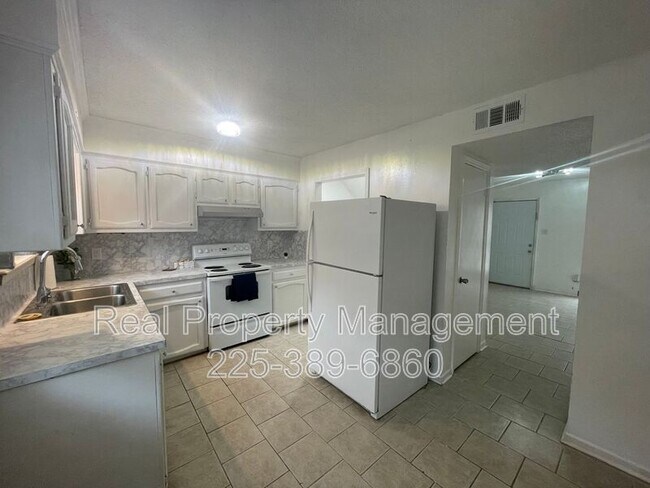 Foto del edificio - 1511 Cristy Dr