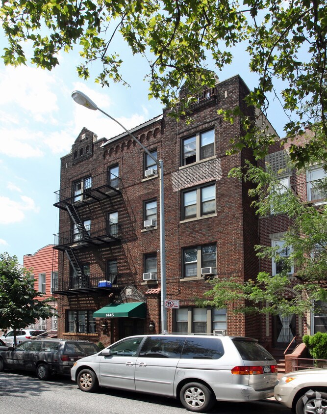 Primary Photo - 1446-1448 W 8th St