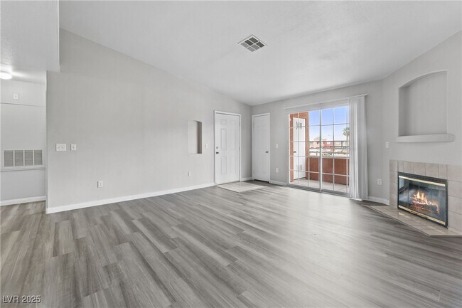 Foto del edificio - 4730 E Craig Rd