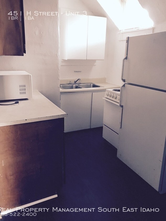 Foto del edificio - 1 bedroom / 1 bath apartment available