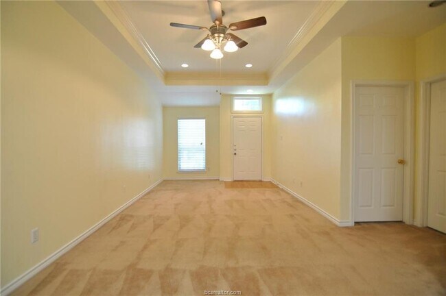 Building Photo - 103 Winter Park