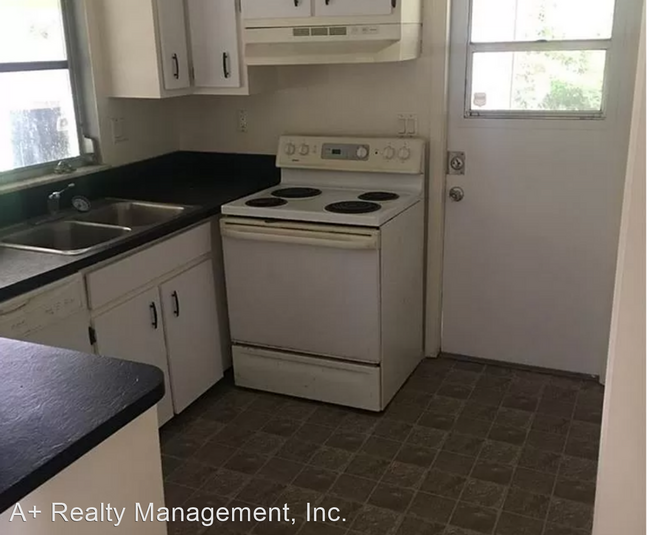 Foto del edificio - 2 br, 1 bath House - 2131 Greenway pl