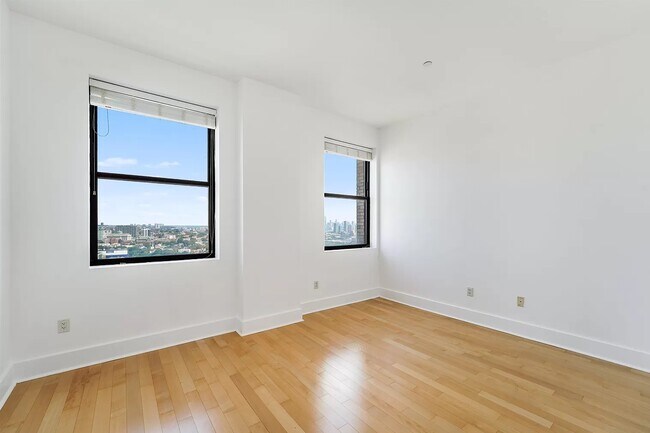 Foto del edificio - 4 Beacon Way