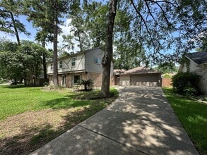 Building Photo - 15626 Canterbury Forest Dr