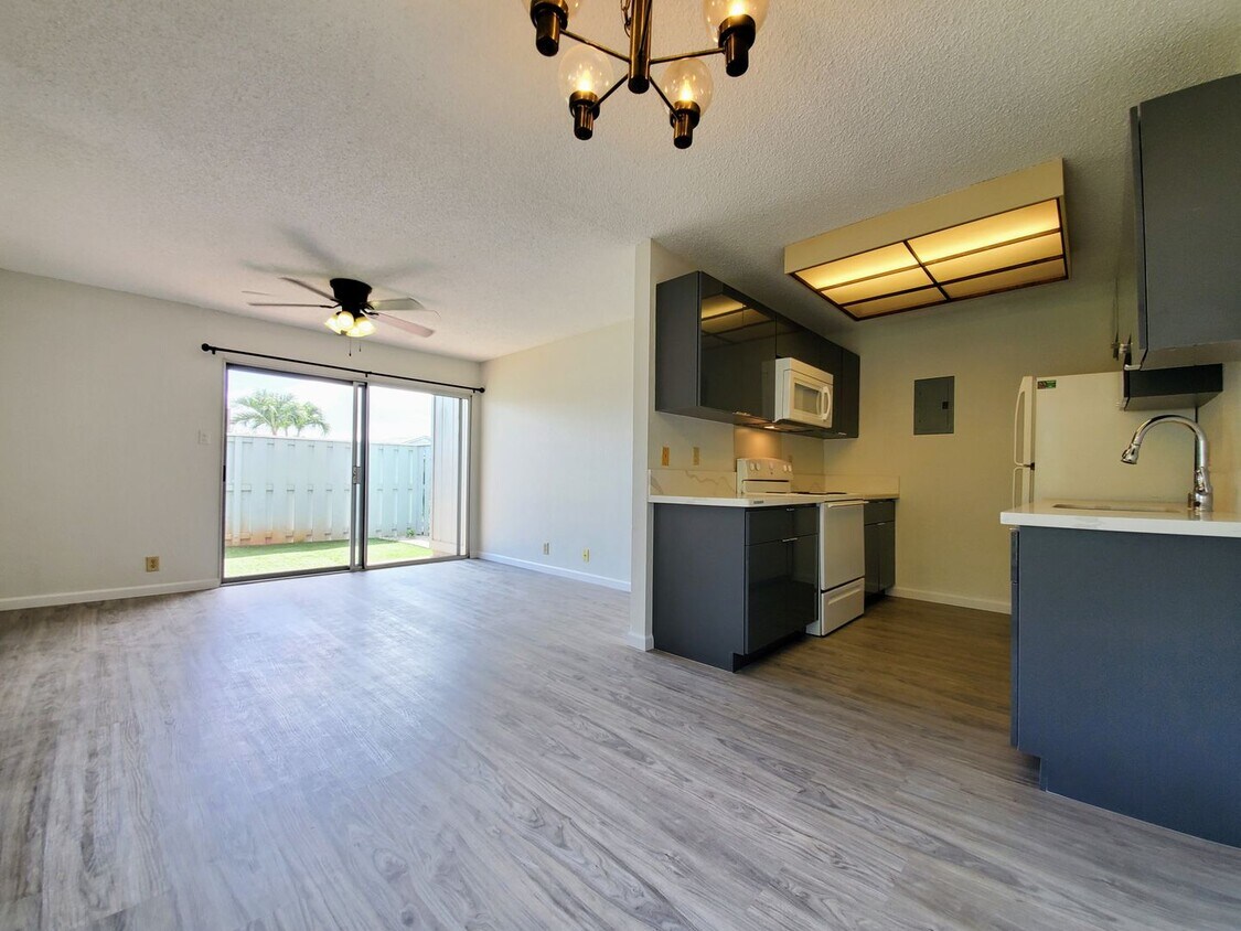 Foto principal - Rarely available! Upgraded ground floor 2b...