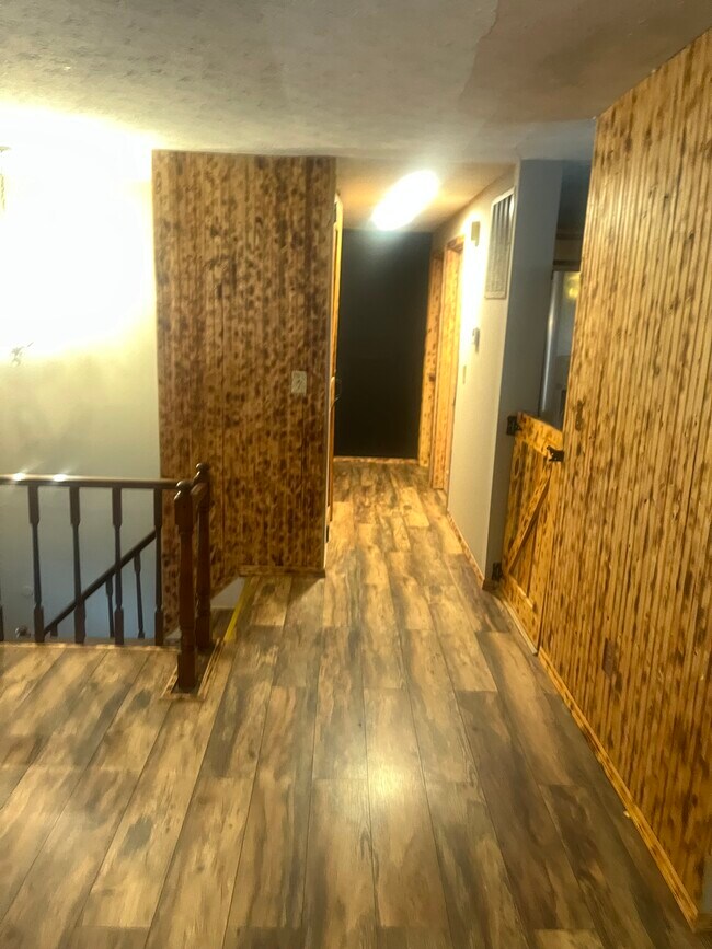 Building Photo - 2865 Kimberly Dr