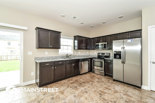 Foto del edificio - 10618 Brook Chase Ct