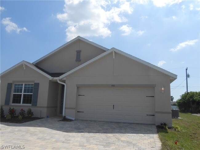 Building Photo - 416 Tropicana Pkwy E