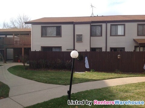 Foto principal - 8309 N 107th St
