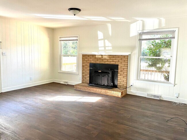 6524 Idlebrook Dr Charlotte Nc 28212 House For Rent In Charlotte Nc Apartments Com