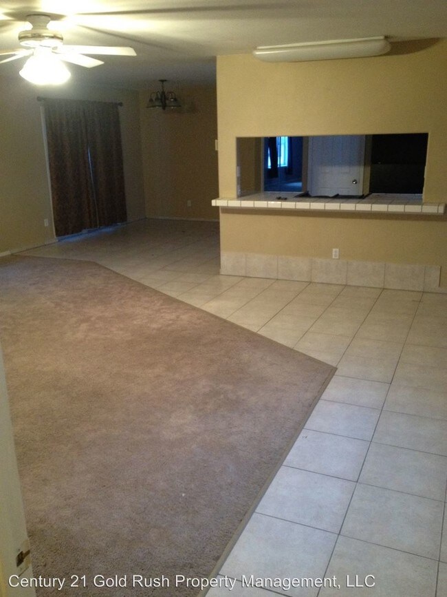 Building Photo - 3591 Mandeville Loop