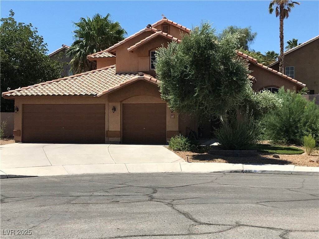 Primary Photo - 235 Mt Dana Ct