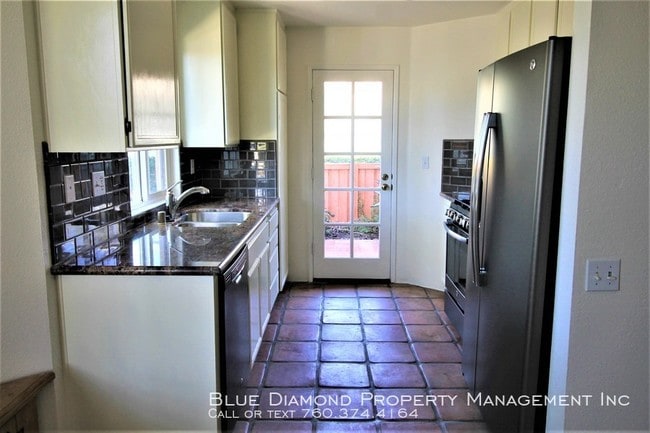 Building Photo - 2 BR, 2 BA condo in Arbor Lakes, Carmel Va...