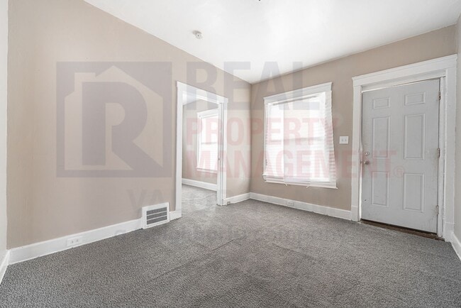 Foto del edificio - 897 Stevenson Rd