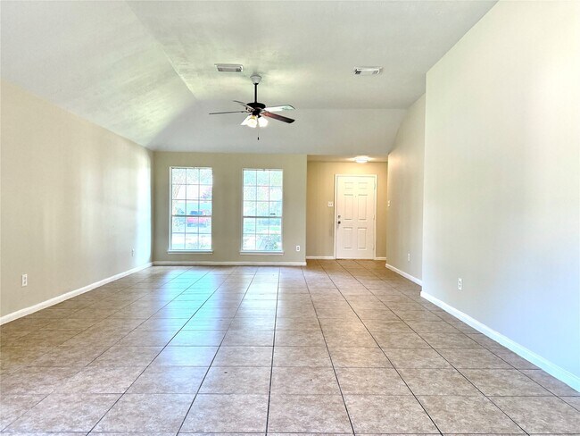 Building Photo - 13706 Audra Ln