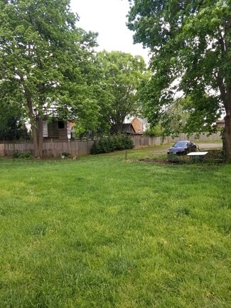 Building Photo - 127-A Peyton Street