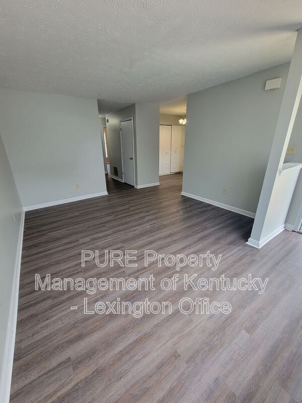 Building Photo - 1331 Liberty Dr