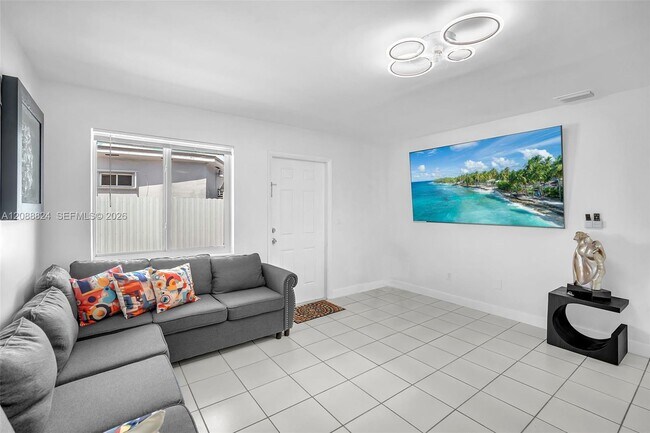 Foto del edificio - 1255 NW 32nd Ct