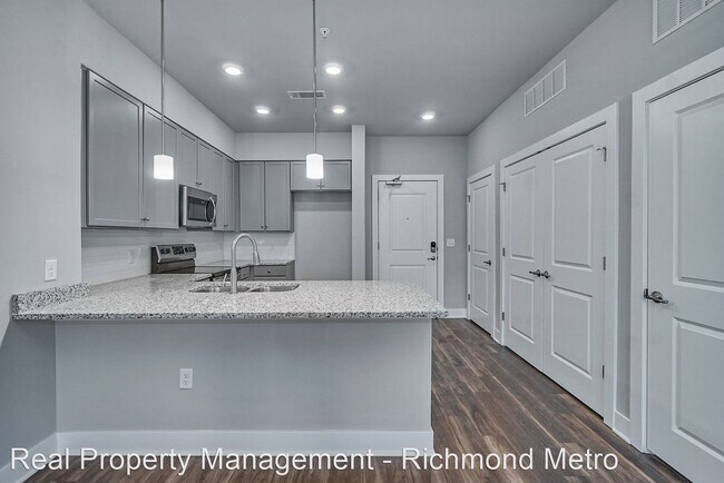 Foto del edificio - 2 br, 2 bath House - 10520 Stony Bluff Dri...