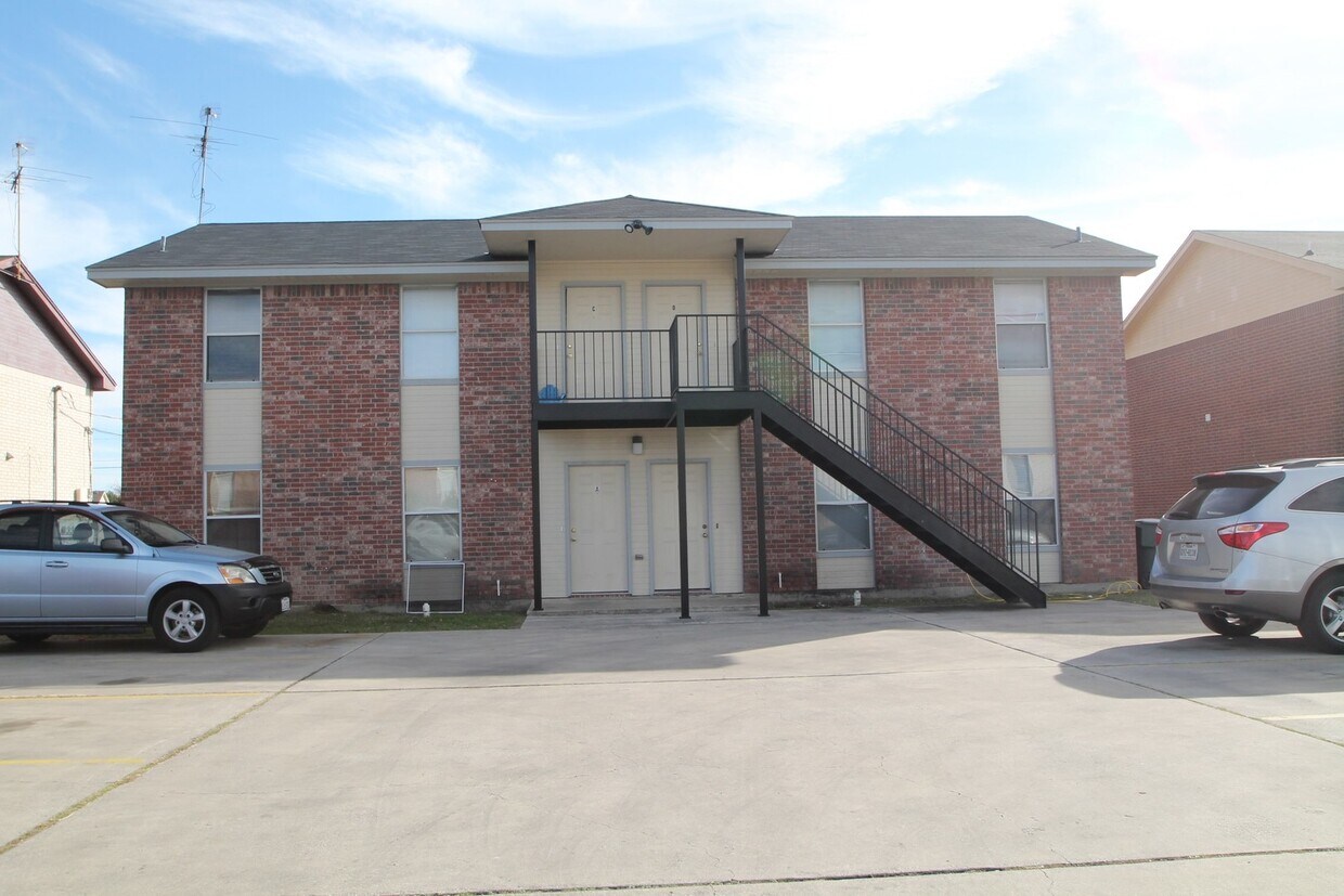 Foto principal - Spacious & Affordable Living in Northeast Killeen