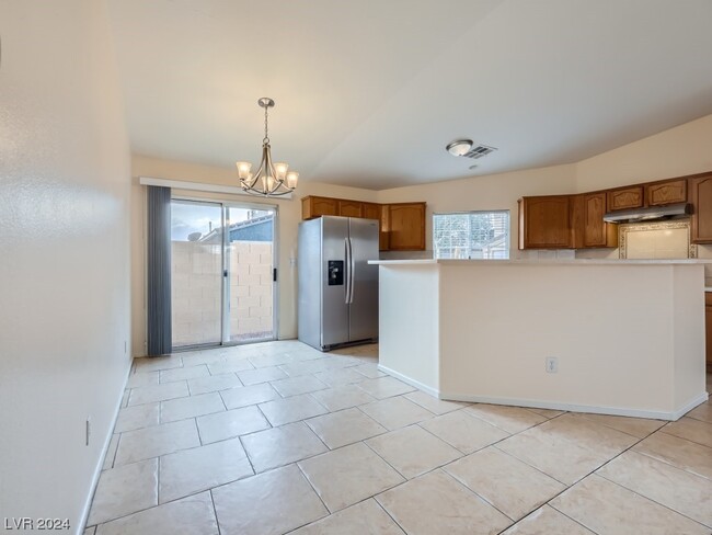 Building Photo - 5173 Panguitch Dr