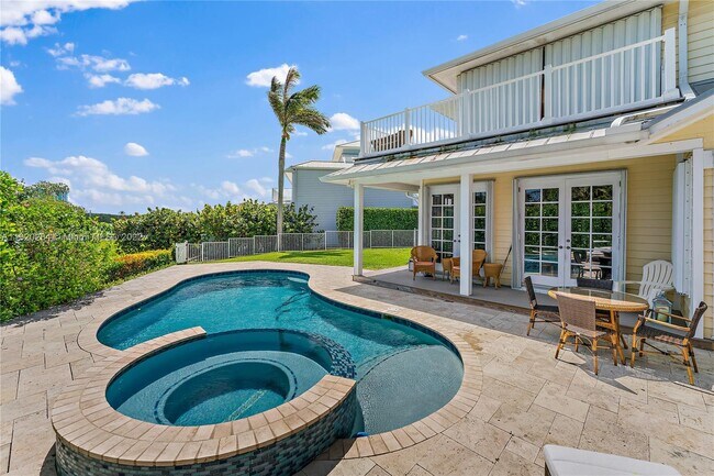 Building Photo - 112 Intracoastal Cir
