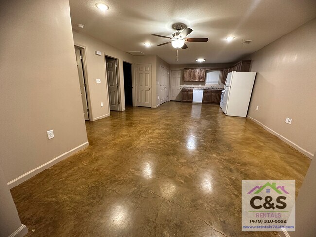 Foto del edificio - 601 N 6-1/2 St