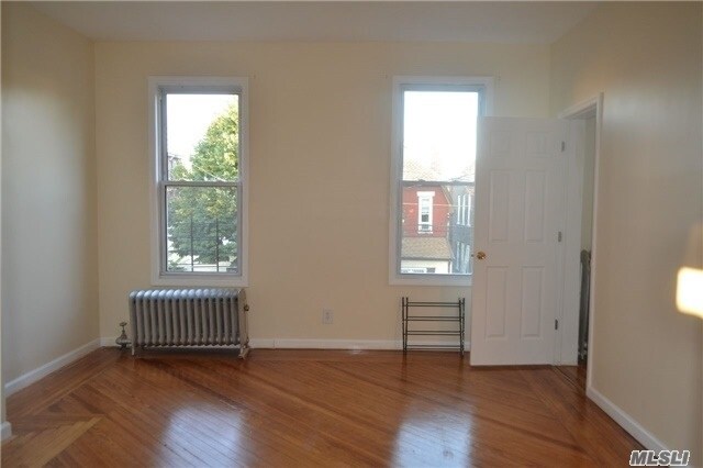 Foto del edificio - 94-12 86th St