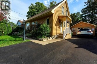 Building Photo - 66 Bland Ave