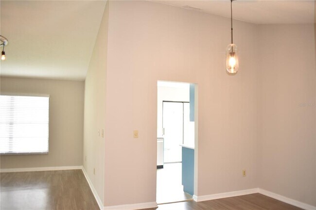 Foto del edificio - 1702 Aura Ct