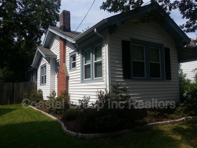 Photo - 141 E Ocean Ave House