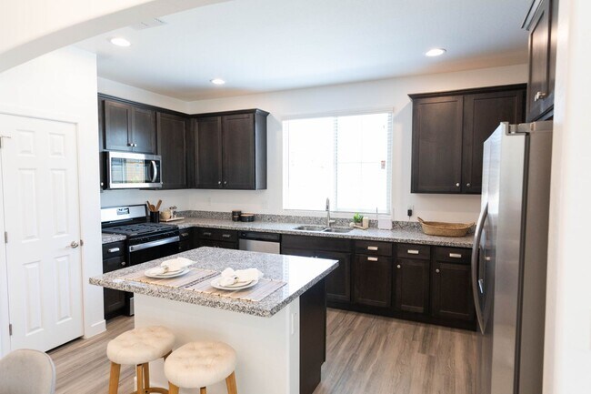 Building Photo - NEW CONSTRUCTION HOME WITH 3 BED/2.5 BATH ...