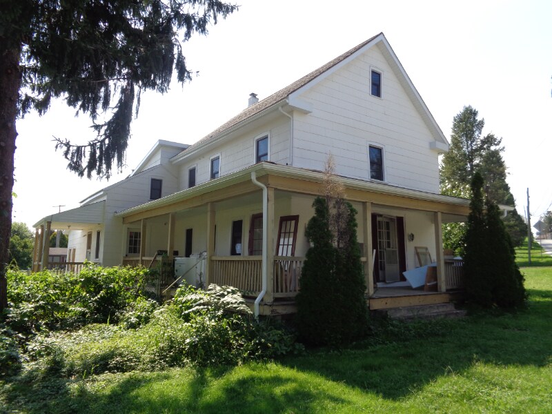 Primary Photo - 1616 Beaver Valley Pike