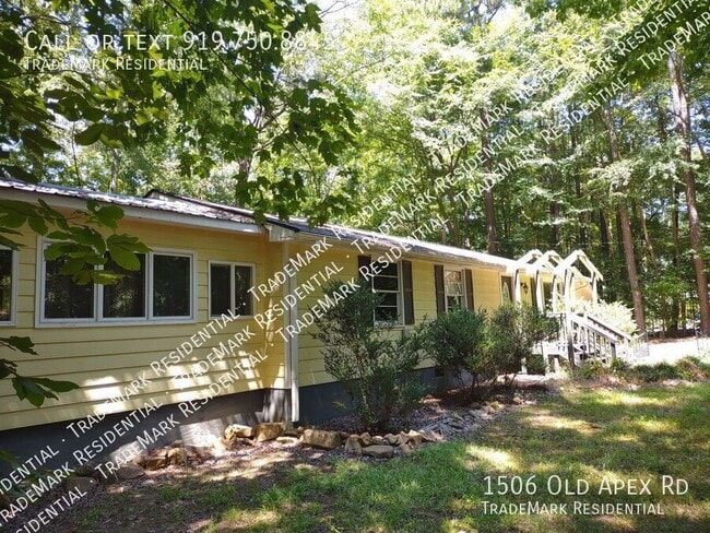 Building Photo - 1506 Old Apex Rd