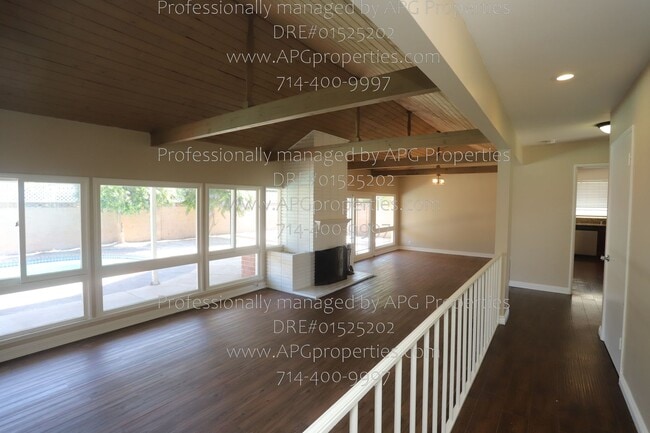Building Photo - 2240 E Romneya Dr