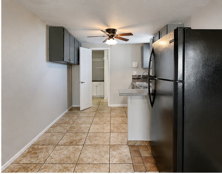 Foto del edificio - 1402 W Mercer Ln