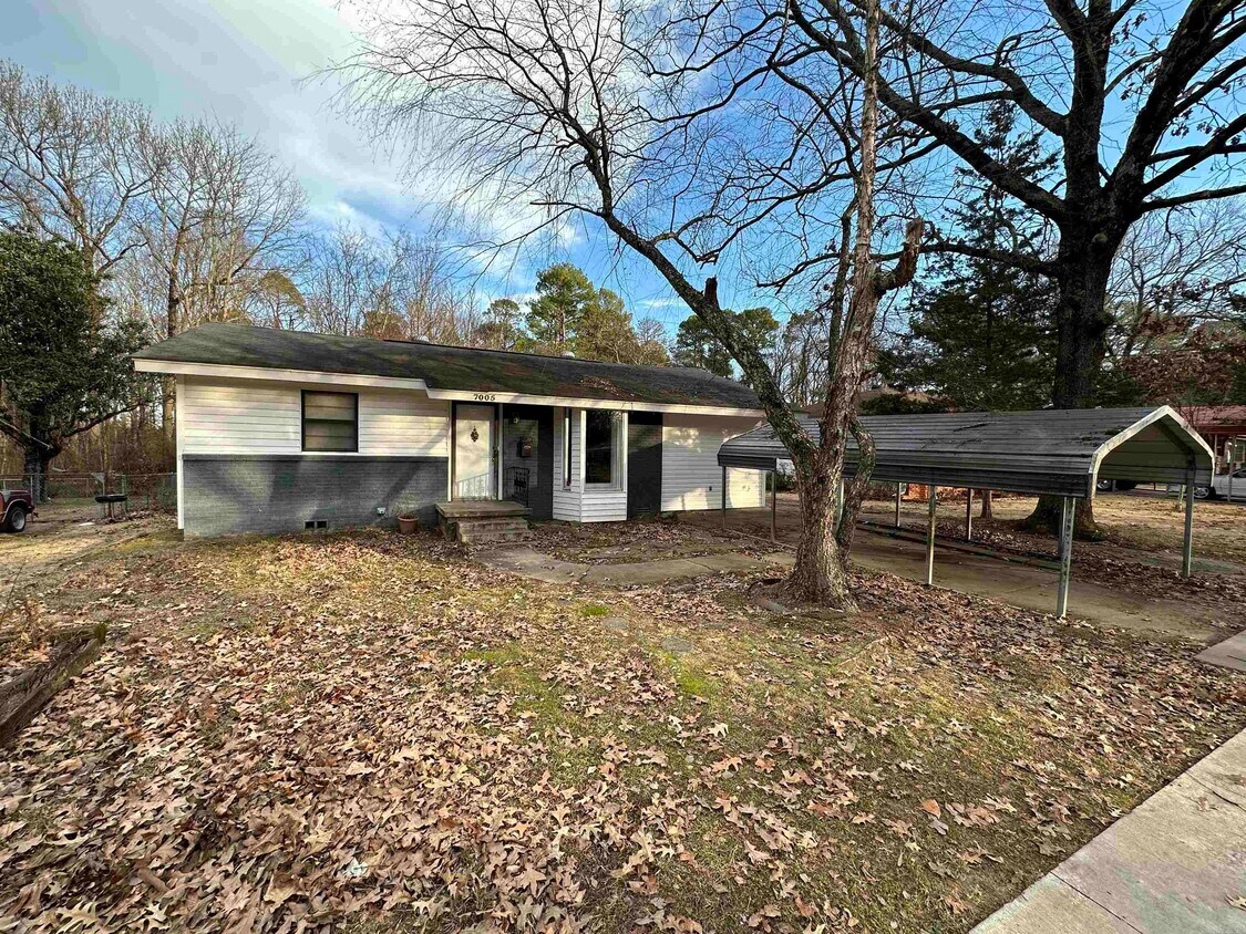 Primary Photo - 7005 E Wakefield Dr