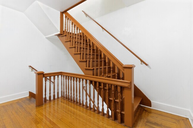 Foto del edificio - 68 Connecticut Ave