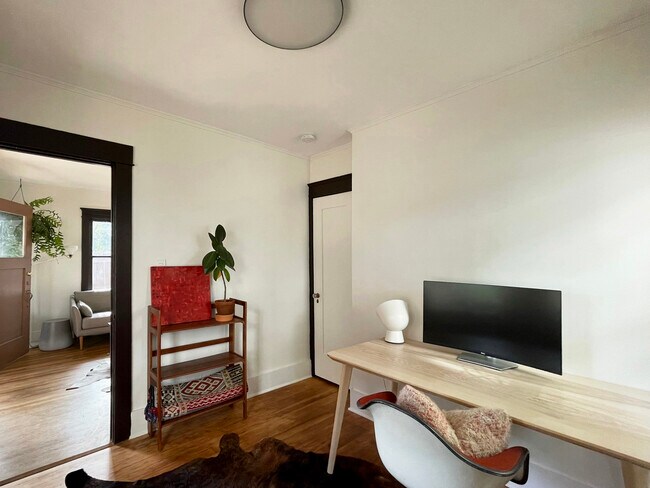 Foto del edificio - 204 N Avenue 55