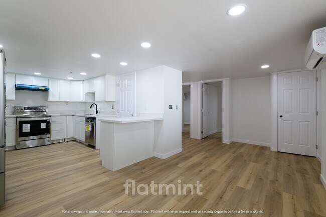 Foto del edificio - 4646 S Willow St