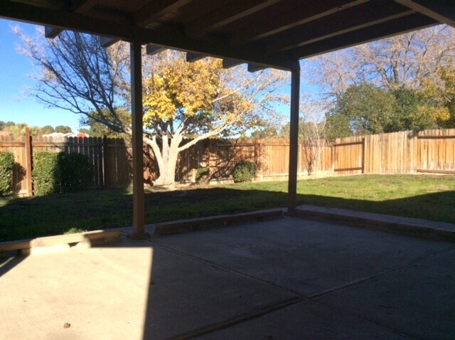 Foto del edificio - 3045 Brentwood Ave