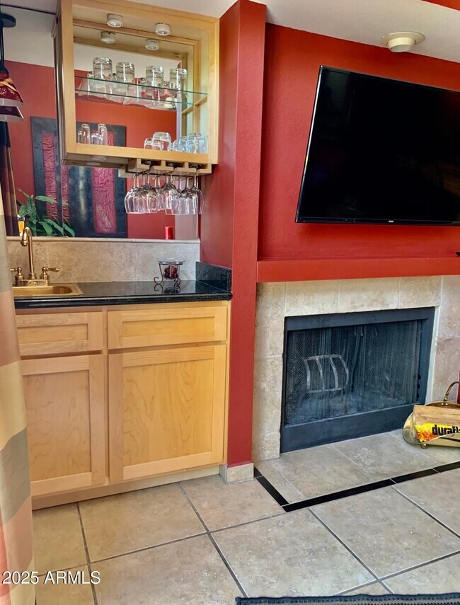 Foto del edificio - 2644 W Desert Cove Ave