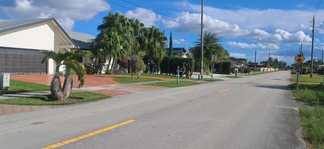 Foto del edificio - 1417 SW 139th Ave