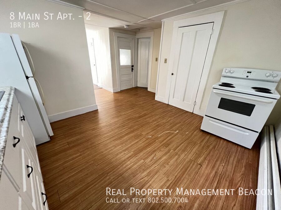 Foto principal - 1 BR/1 BA $1425 includes heat and hot water