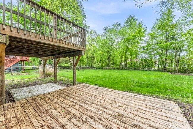Building Photo - 10209 Pirates Trail