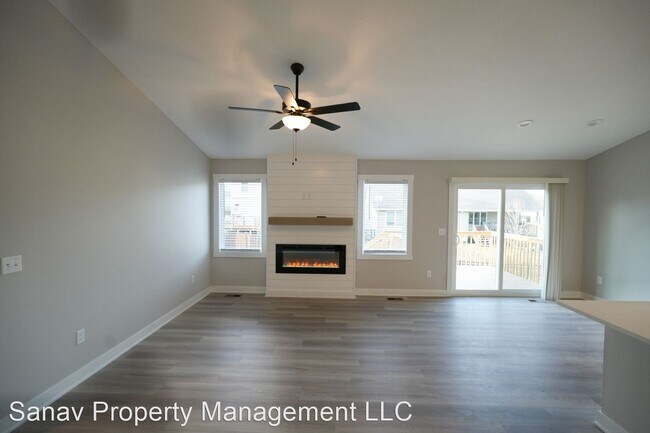 Building Photo - 3 br, 2 bath House - 331 Marie Ave
