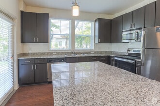 2BR,2BA,-1195SF Palmette I - Tattersall Chesapeake
