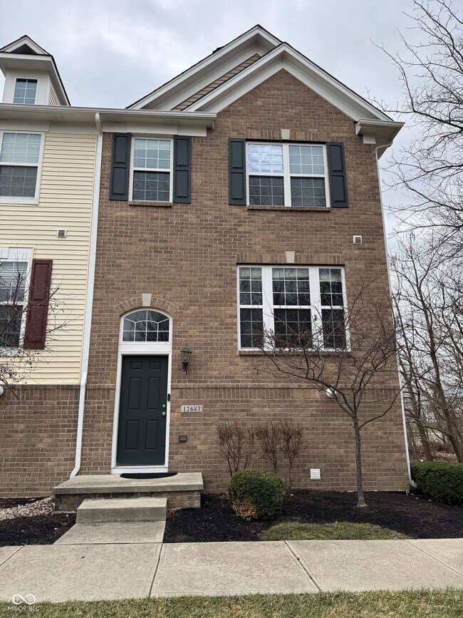 Foto del edificio - 12687 White Chapel Cir