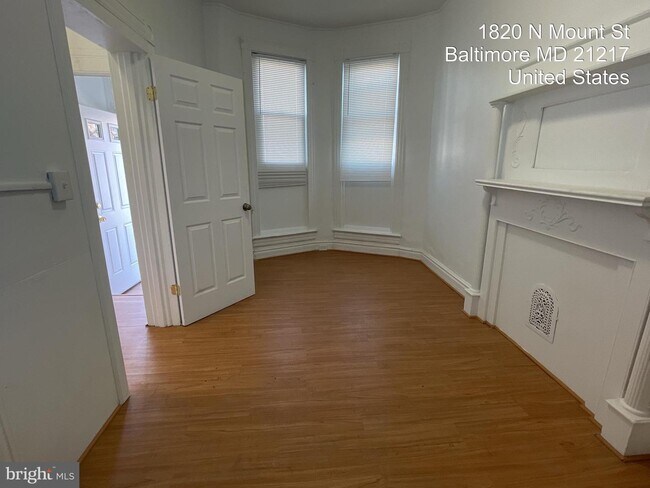 Building Photo - 1820 N Mount St
