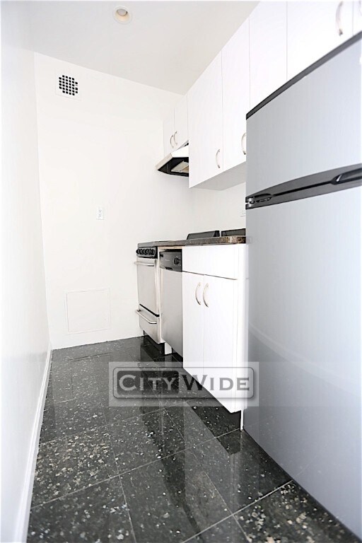 Building Photo - West 73rd Street